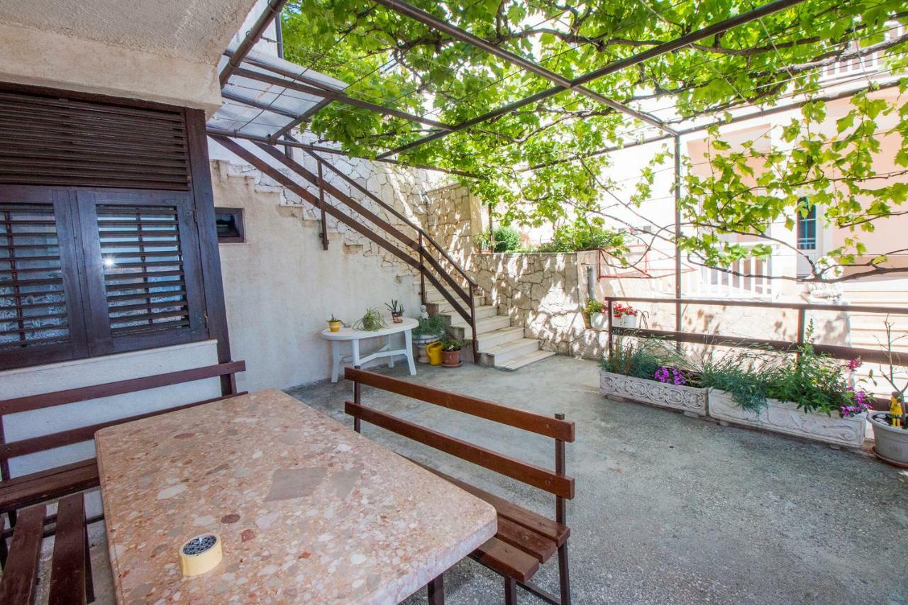 Apartments Pivac - לוקבה מראה חיצוני תמונה